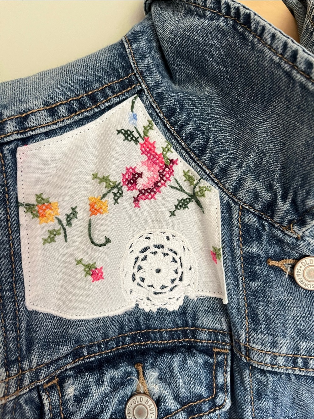 Denim vest with vintage cross stitch details - Picture 3 of 5